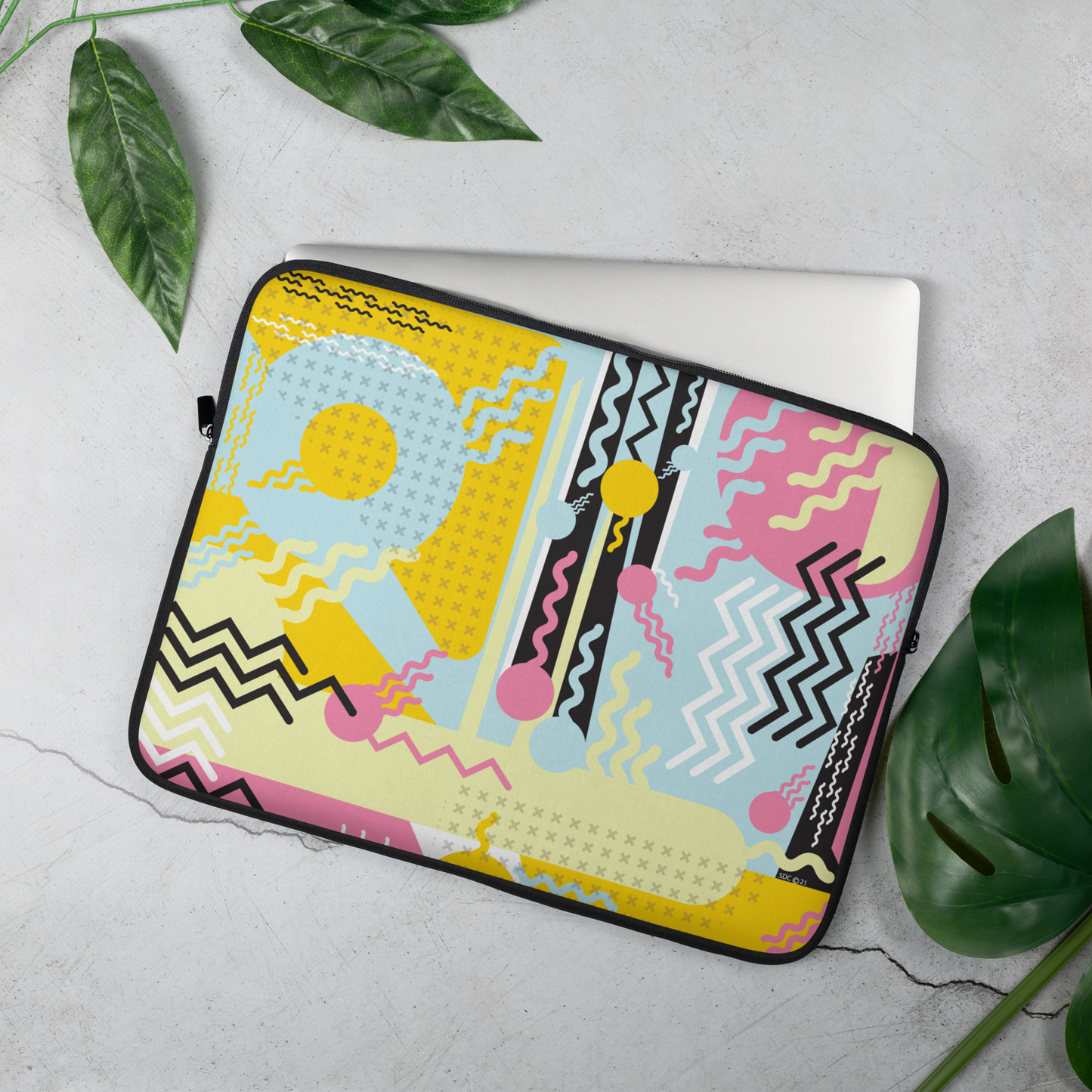 1980s Retro Abstract Graphic Art - Tadpole - Laptop Sleeve